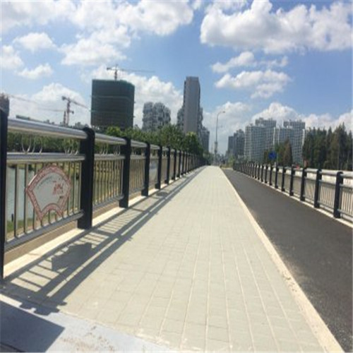 ���ۻ������ϰ�ȡ�ص�