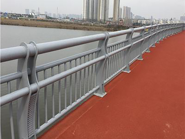 J9����|����վ����